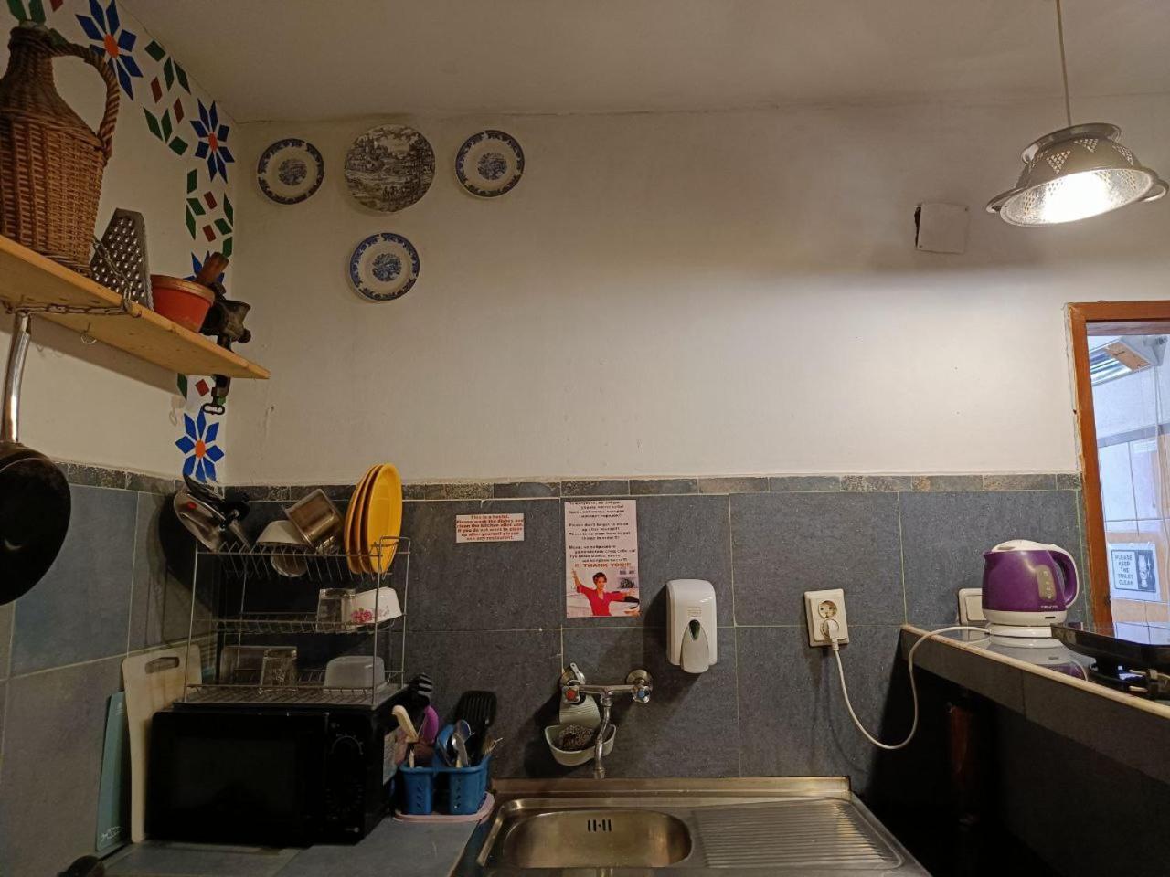 10 Coins Hostel & Tours Sofia Ngoại thất bức ảnh